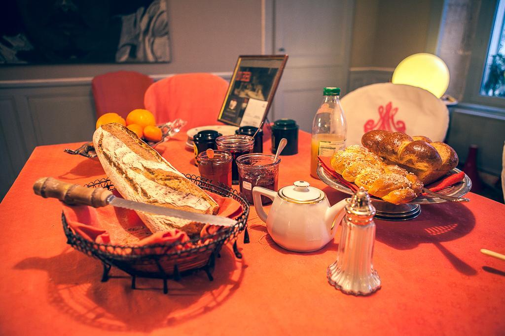 Bed and Breakfast L'Atelier Du Peintre Ornans Esterno foto